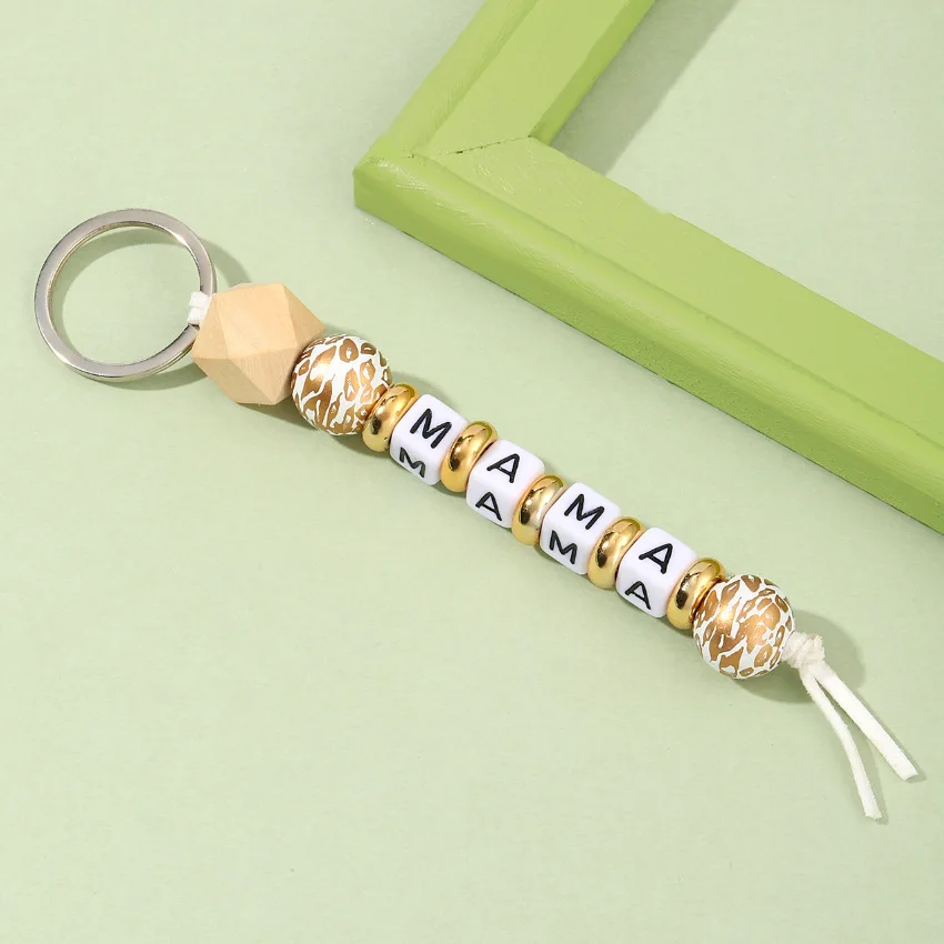 Factory Direct Sale MAMA Letter Leopard Silicone Beads Keychain For Girls Bag Pedant Women Car keyring