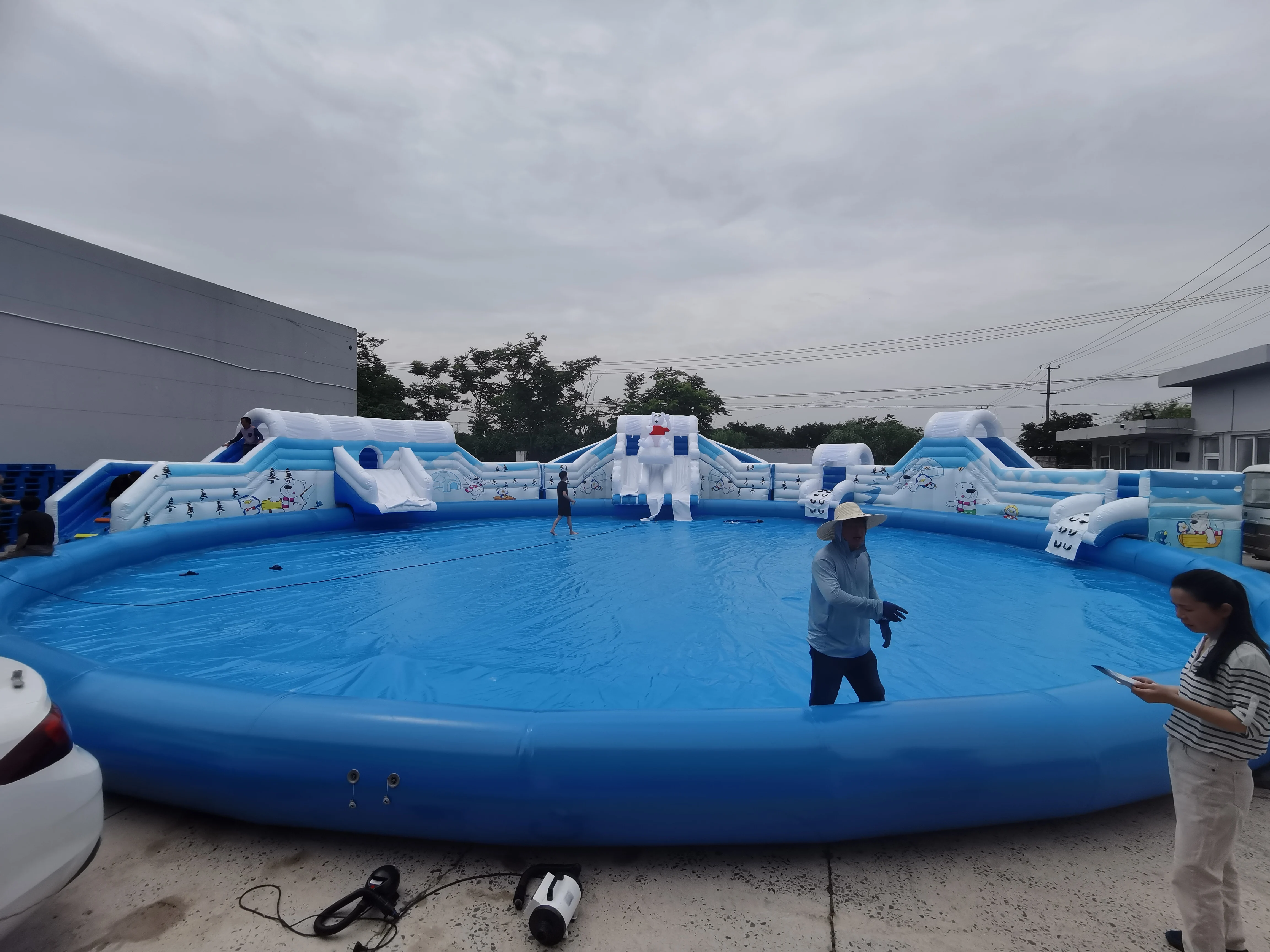 Commercial New Land Water Park Blue Ice and Snow World Theme Aqua Park with Slide and Big Swimming Pool for Kids and Adults