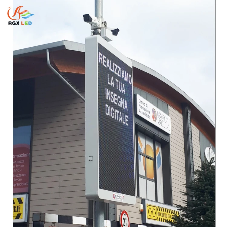 High Quality Outdoor Waterproof P4 WIFI 3G 4G Outdoor Street Lighting Pole Advertising Display Led Screen