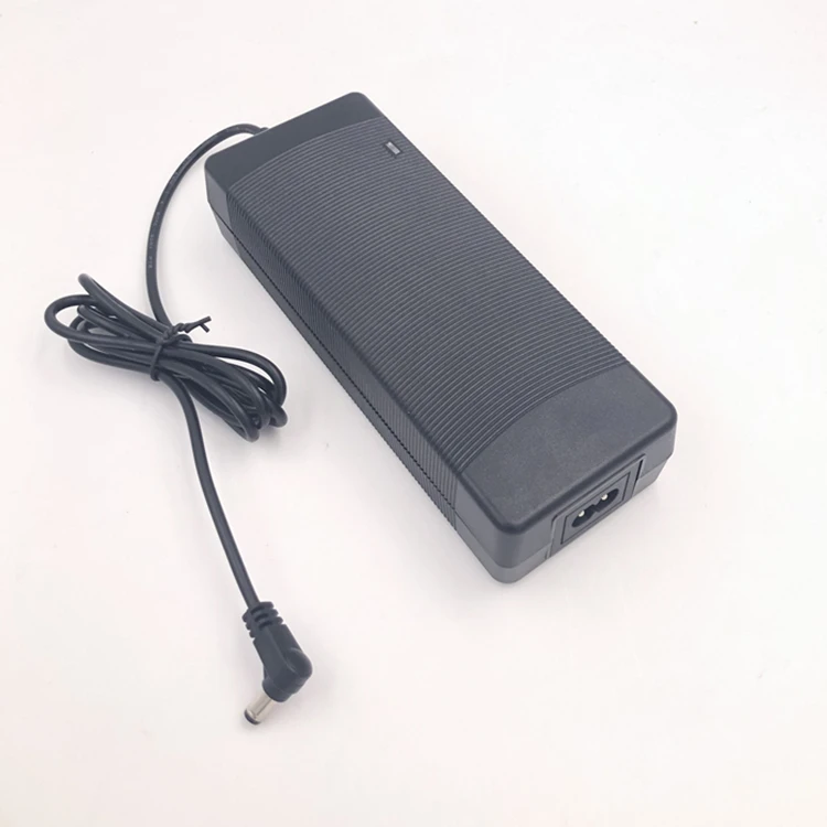 EN60335 EN55014 EN61000 Standard 42V 2A 3A 4.5A 6A Lithium Battery Charger for MDA Scooter