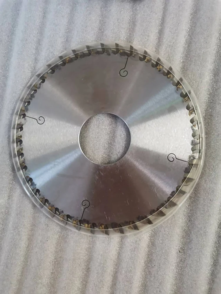 Лезвия для пилы из сплава