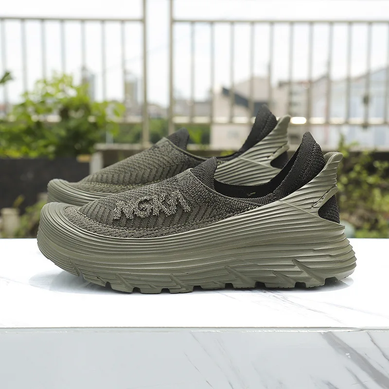 Мужские летние кроссовки