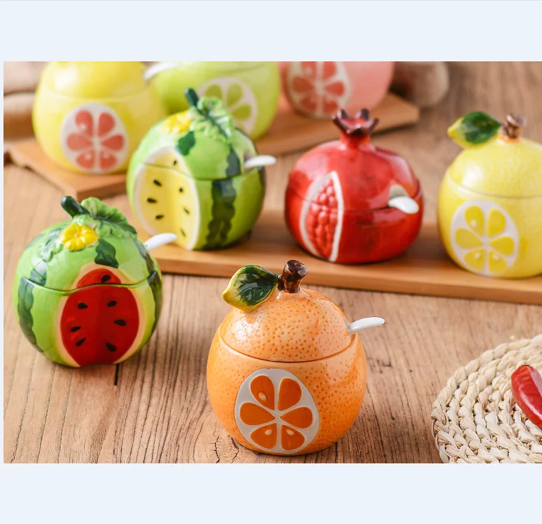 Creative Fruit Shape Relief Ceramic Spice Jar Kitchen Accessories Honey Jar Storage Bottles & Jars With Spoon