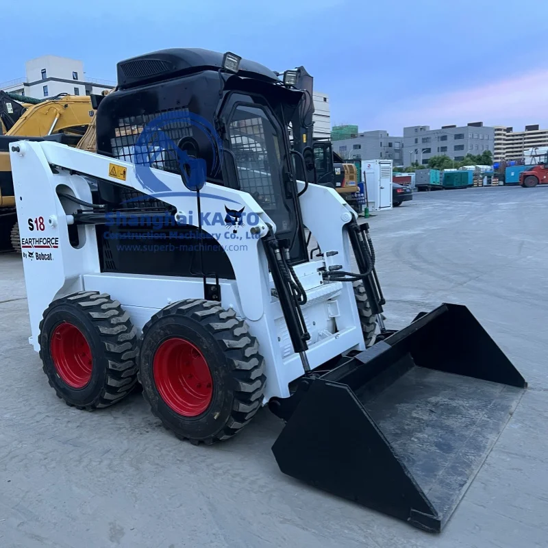 Строительная машина Bocat погрузчик S18/S70/S160/S185/S300 б/у Bobcat