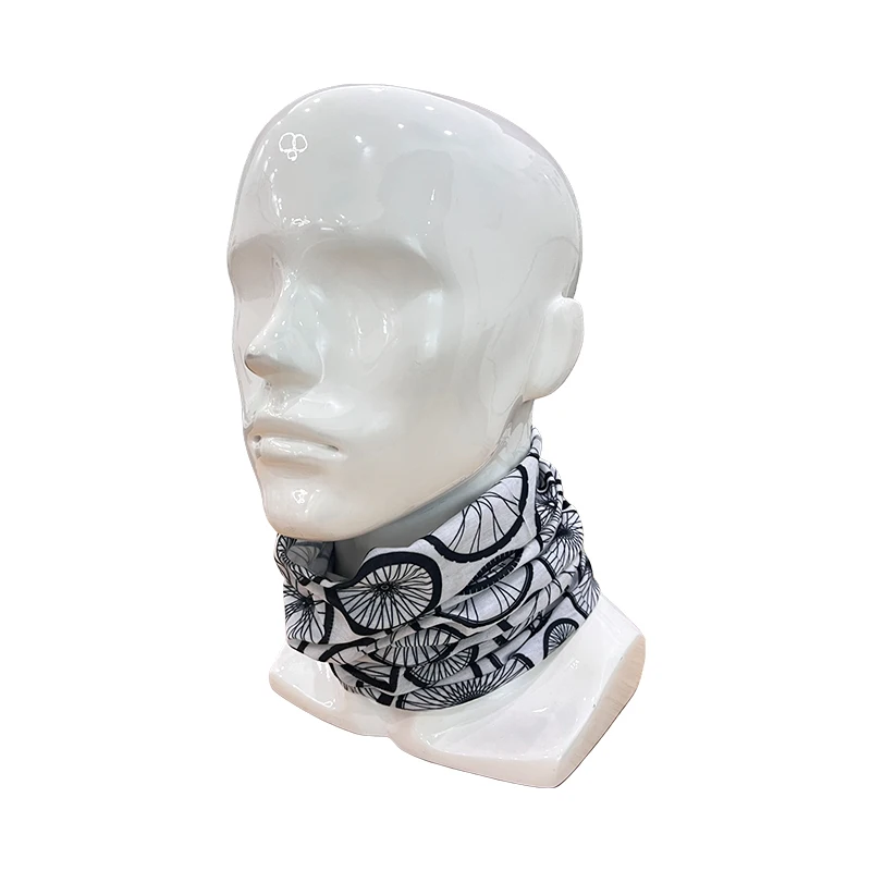Custom Pattern Tubular Hiking Bandana Riding Face Mask with Dust Wind Sun Protection Rave Festival Seamless Bandana Tube Scarf