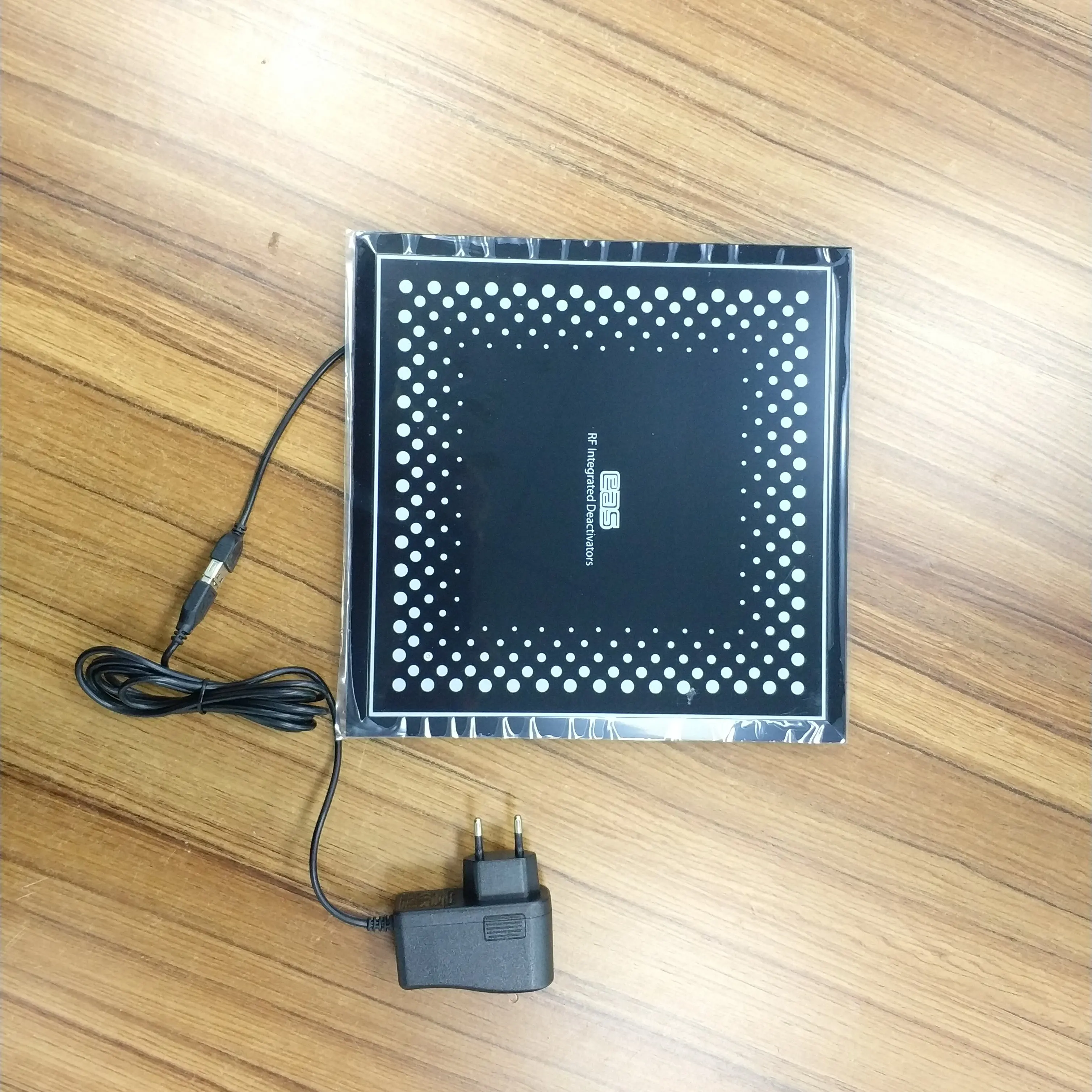Supermarket Security System 8.2MHz EAS RF Integrated Deactivator Soft Label Alarm Tag Demagnetizer