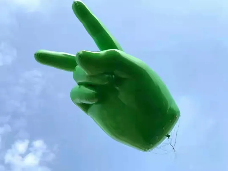 flying realistic inflatable finger giant inflatable hand for decoration