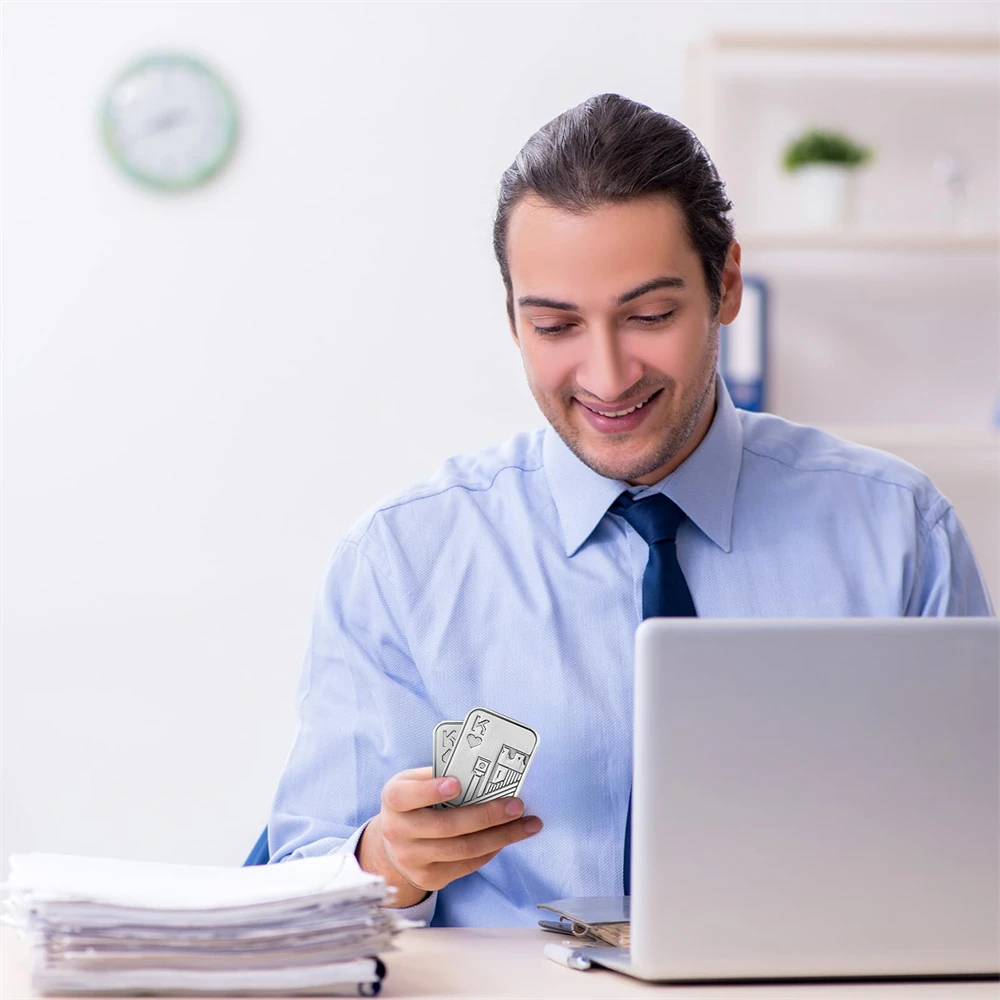 EDC Fidget Clicker Metal Poker Push Card Fidget Slider Stress Relief Toy Magnet Metal Fidget Slider