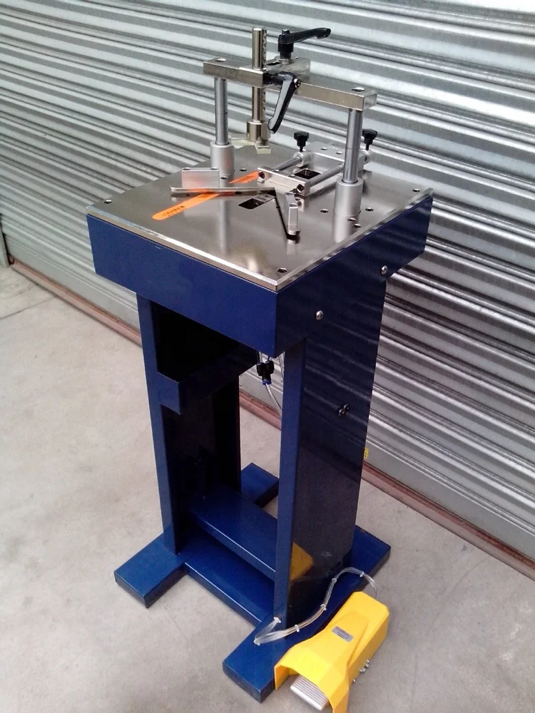 Photo Picture Frame Nailing Corner Machine For Hot Sell