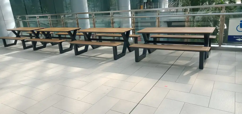 Factory Sale modern Outdoor Picnic Table with bench Camphor Wood Commercial Patio Garden picnic Table Bench