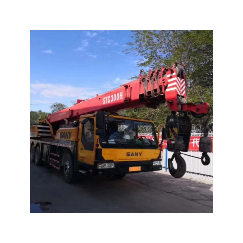 Good condition SANY STC300 Mobile Mounted Truck Crane 75tons 50tons 25tons 90% New Condition 30 Ton Engine Pump Motor