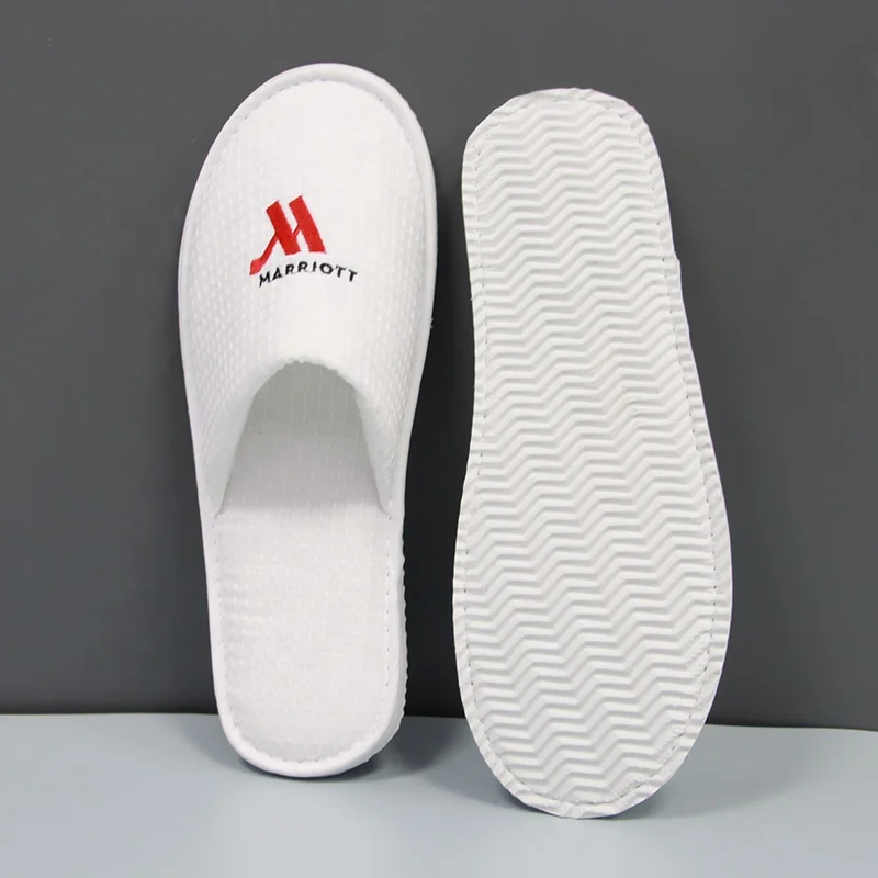 hot selling hotel disposable slippers customize hotel shoes 5 star hotel amenities