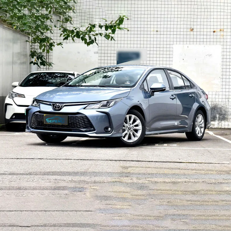 Новый ToyotaCorolla 4-дверный 5-местный седан Гибридный бензин Максимальная скорость 180 км/ч комбинированный расход топлива 5 43