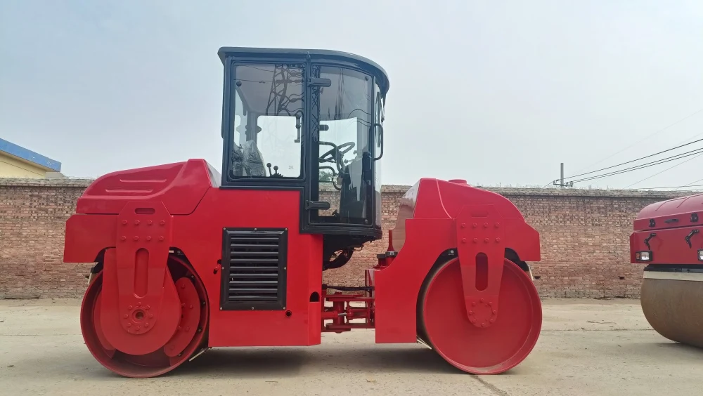 Top Brand  6 Ton LTC6  Road Roller Double Drum Easy To Operate