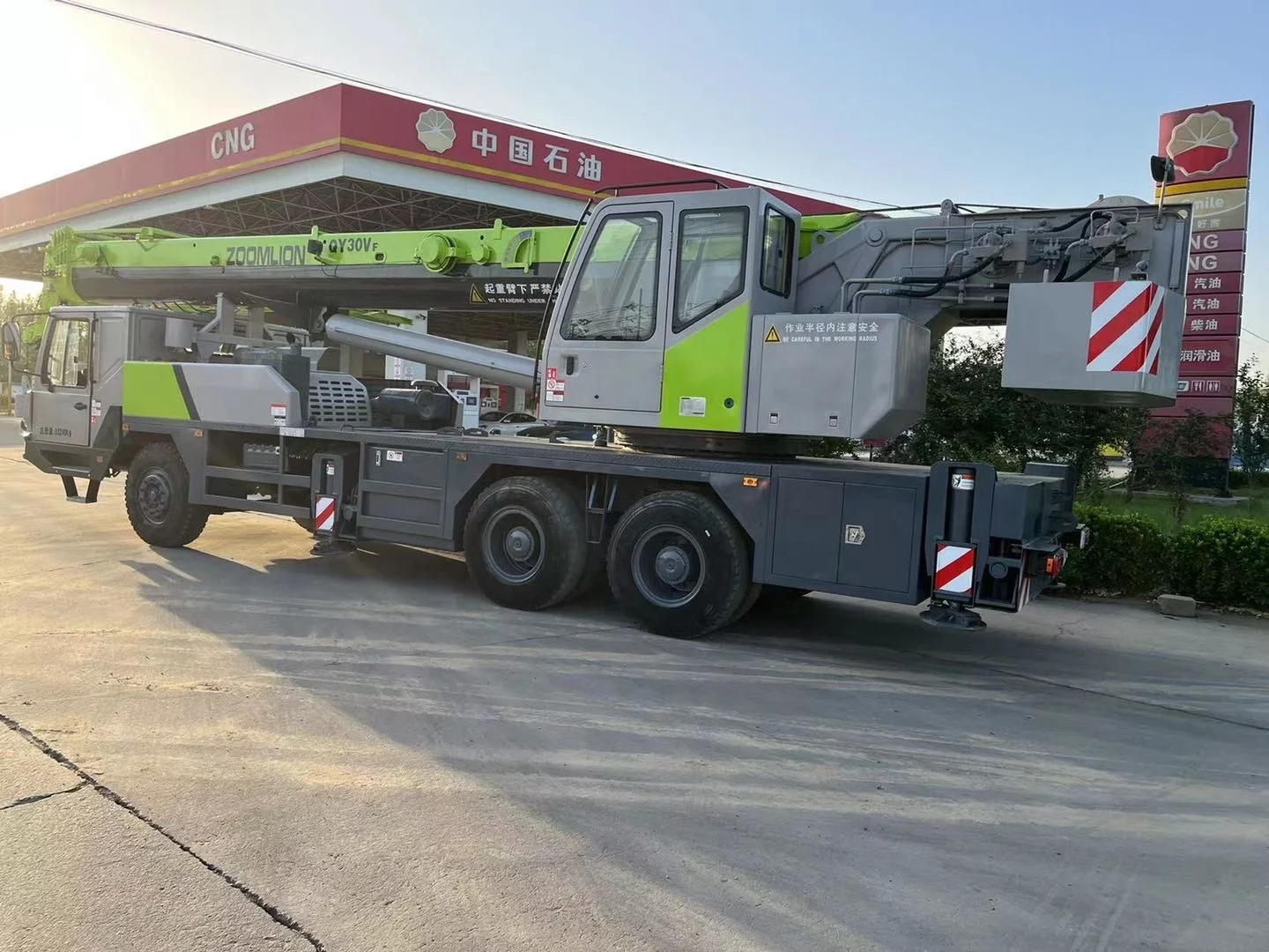 2018 Model Popular Product Used Zoomlion 30ton Truck Crane Price for Sale