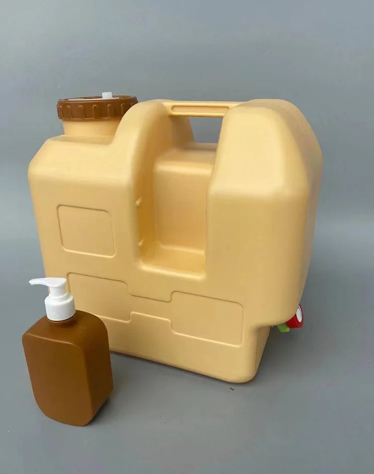 20L Portable Outdoor Bucket Travel Car Food Pure Drinking Bucket with Hand Sanitizer 500ml Plastic Bottle