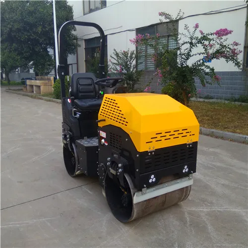 Vibratory Small Ride On Road Roller Double Drum Compactor For Sale