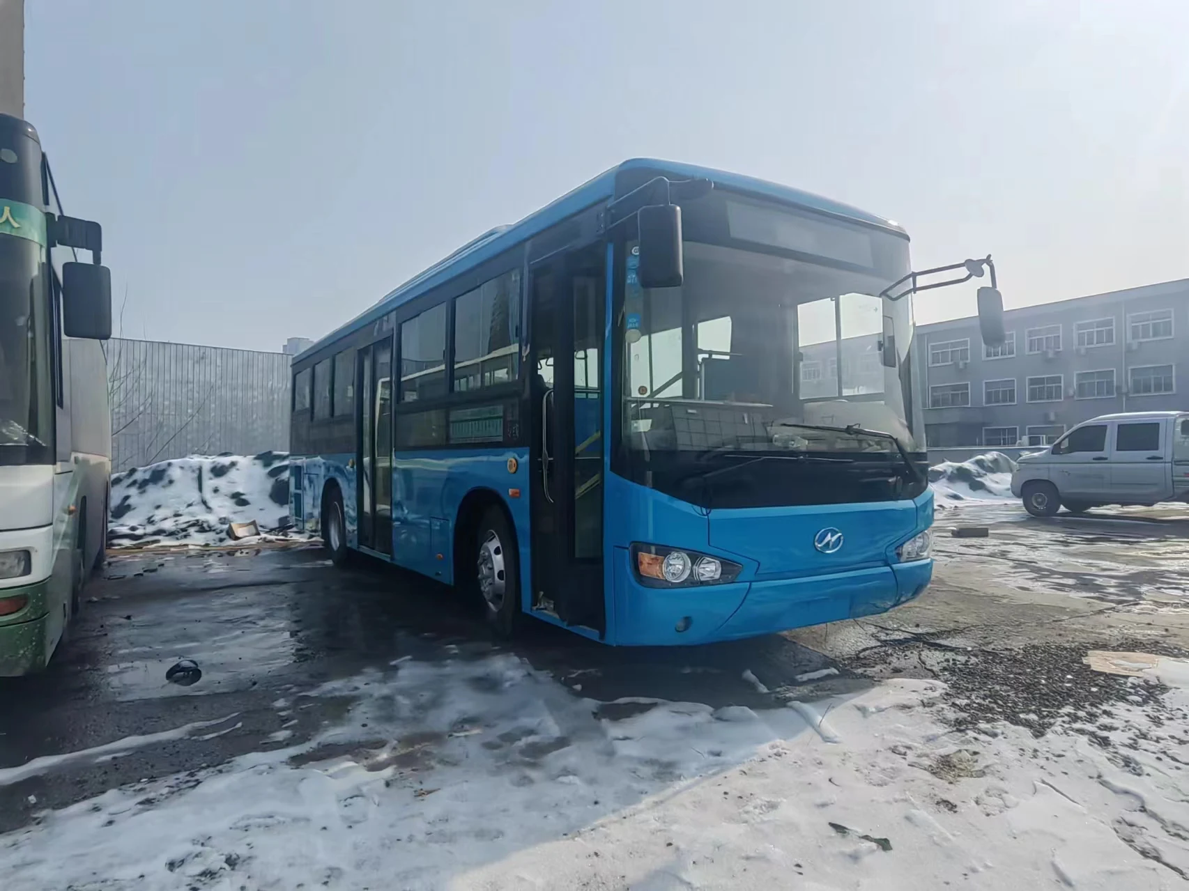 Б/у хигер дизельный автобус 10 м городской для продажи б/у 32 мест вместимостью 50-60 стоячих пассажиров