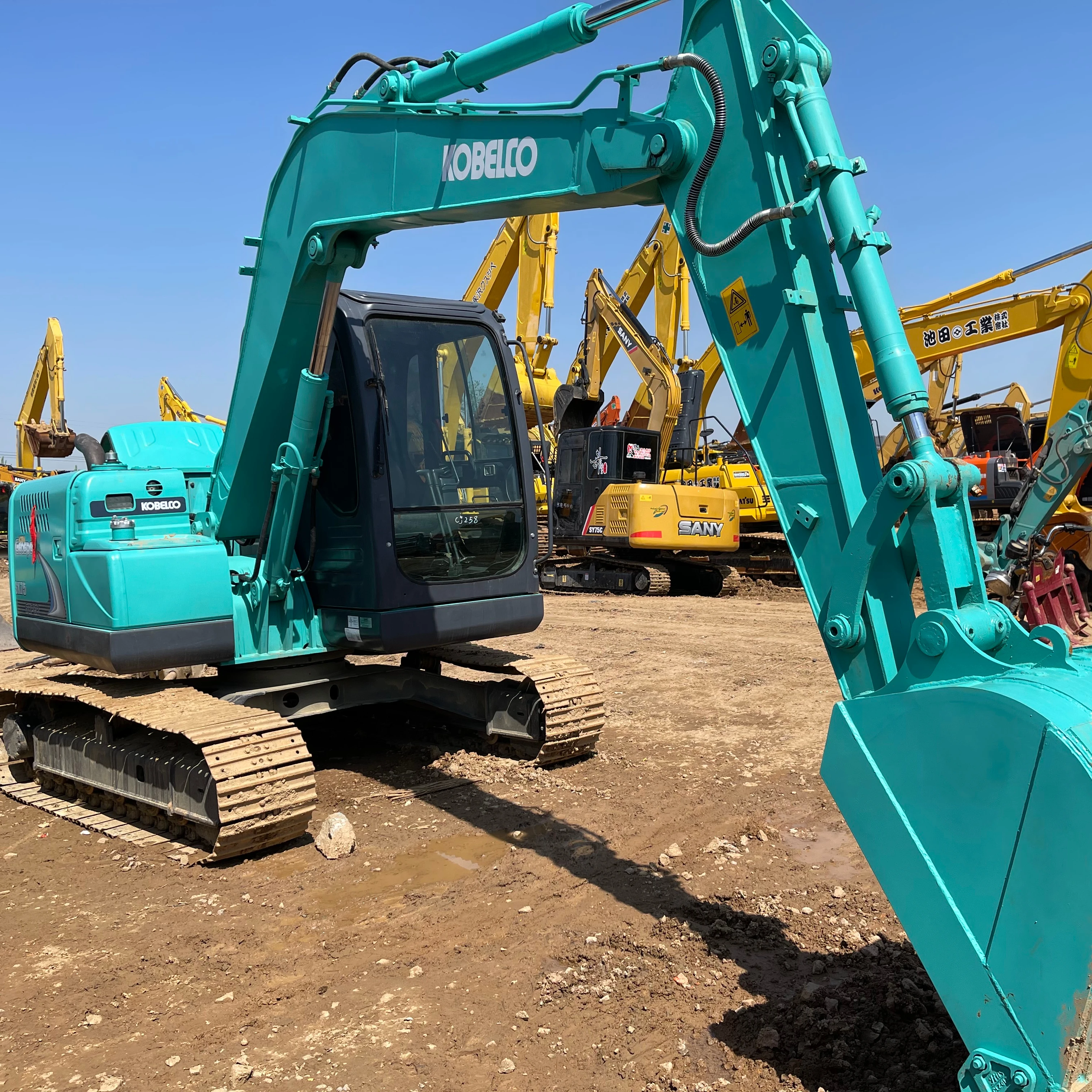Kobelco SK75  mini small backhoe equipment Japanese used digger excavator machine with cheap price and spare parts for sale