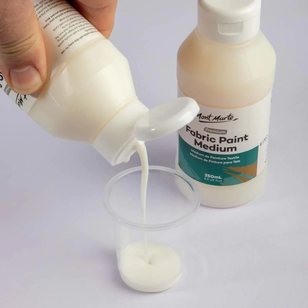 Mont Marte Fabric Paint Medium 250ml Acrylic medium