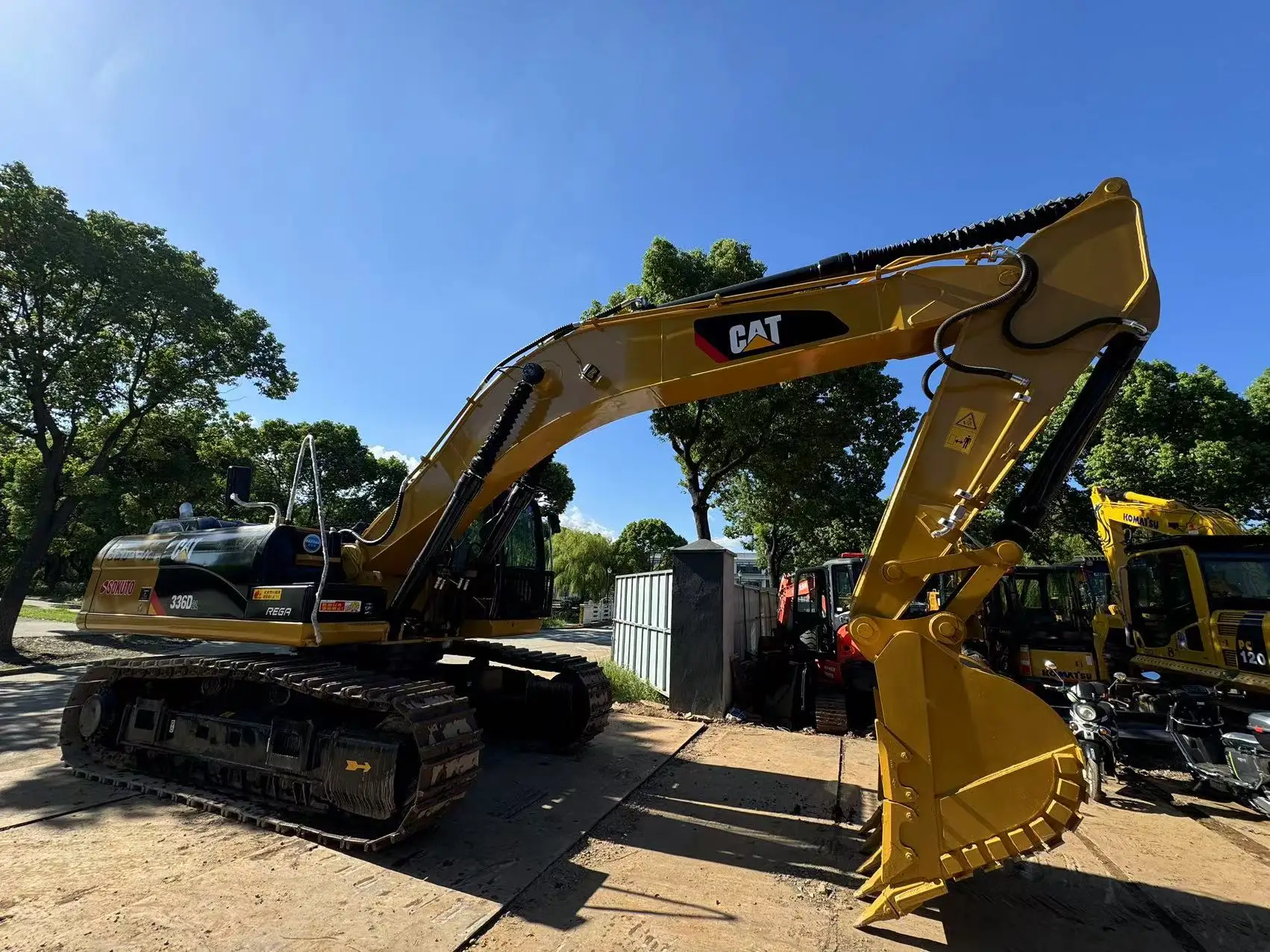 2022 earth moving machinery excavators used Caterpillar 336D2 320D2 330D for sale