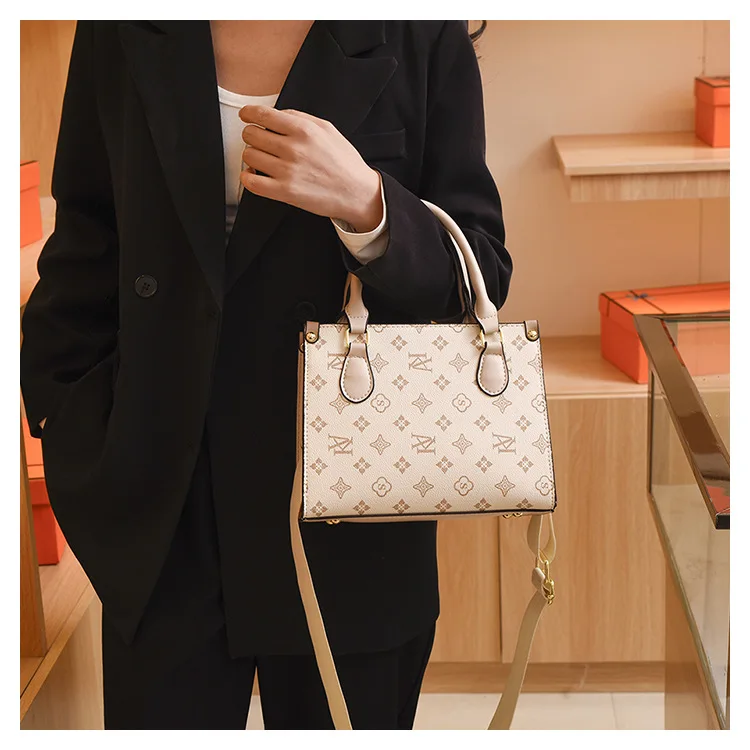 Brand logo designer ladies top quality purses wholesale luxury handbags for women famous brands