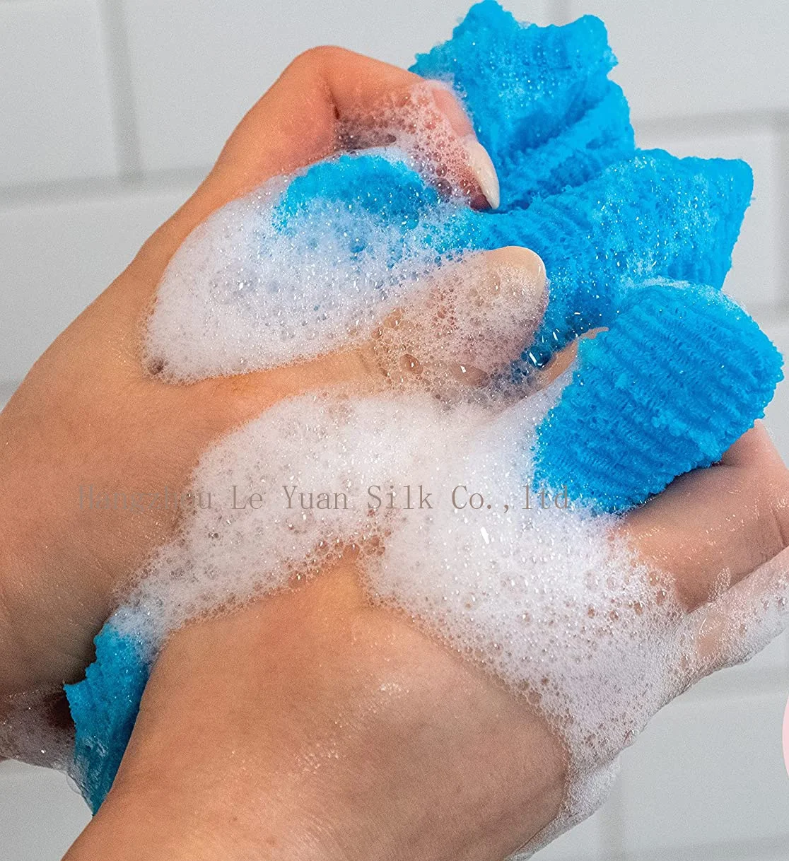 Wholesale 100%  Nylon Exfoliating Body Towel Japanese Beauty Skin Cloth Nylon Sauna Bath Shower Towel With Reasonable Price