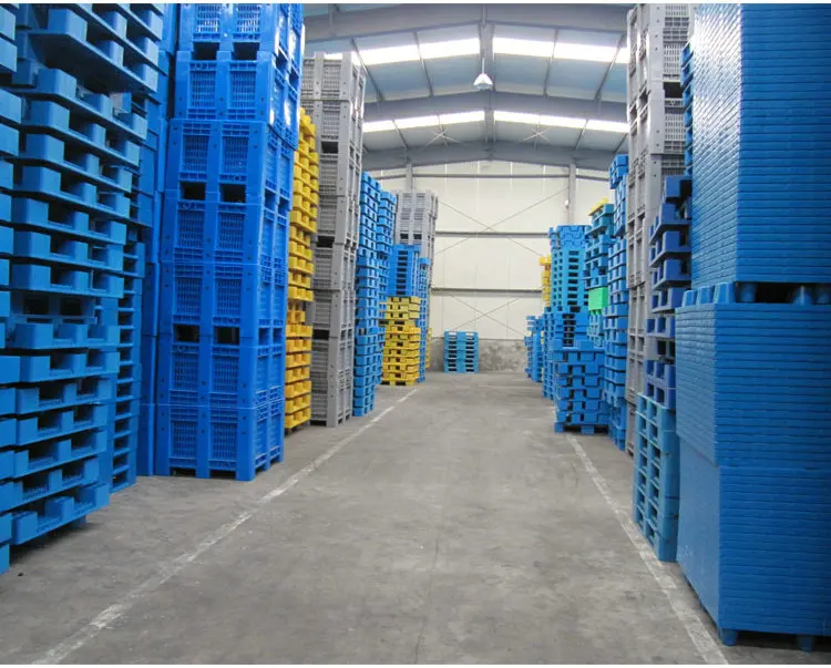 1200*1000mm Heavy Duty Plastic Pallet Transport Pallets With Steel Pipes