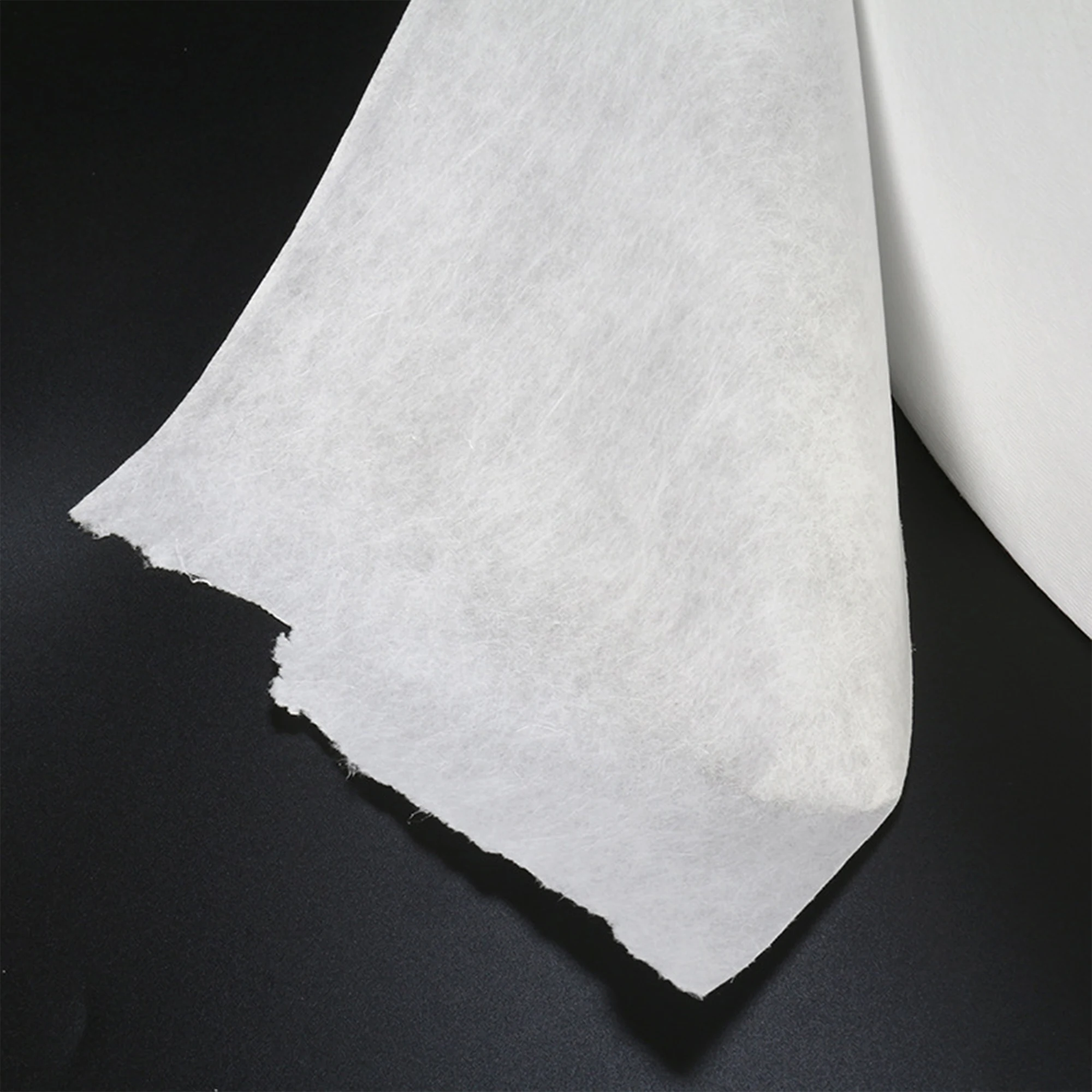 In stock 3 ply bfe99 bfe95 ffp2 spunbond pp pla black color meltblown nonwoven fabric for face mask wipes