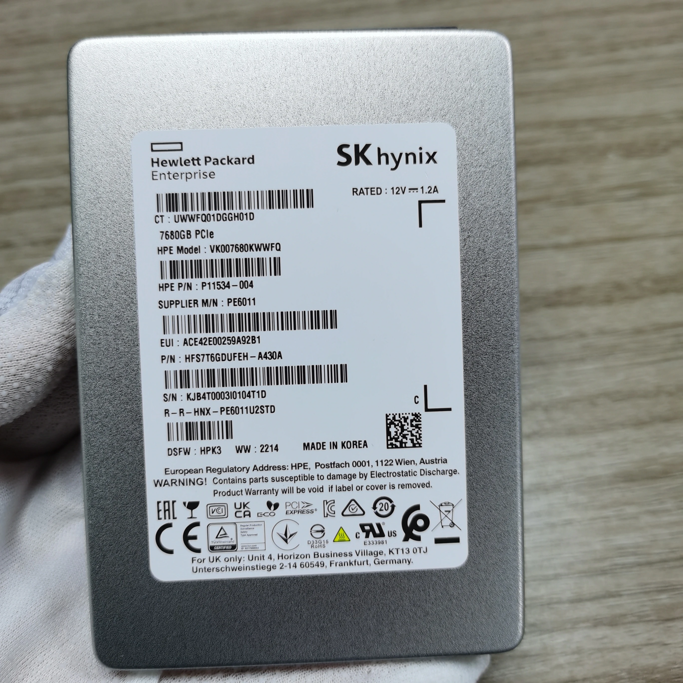 Brand New MK006400KWWFK HPE 6.4TB NVMe X4 Lanes Mixed Use SFF 2.5-inch Scn TLC Solid State Drive