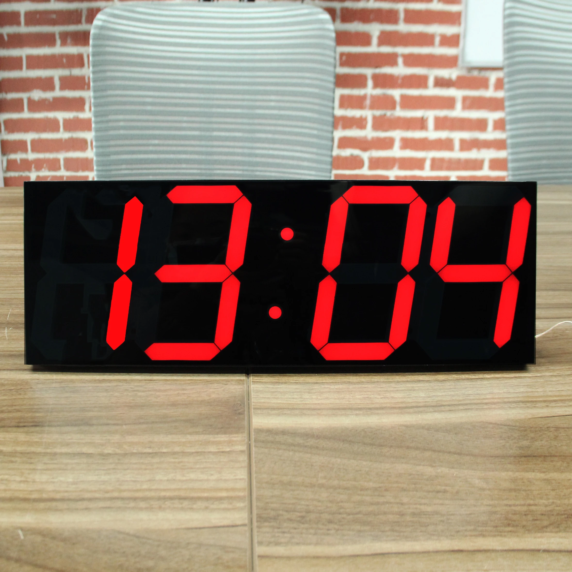 CHEETIE CP049 Red 4 Digits GPS Electronic Clock Automatic Timing LED Wi-Fi Network Wall Clock