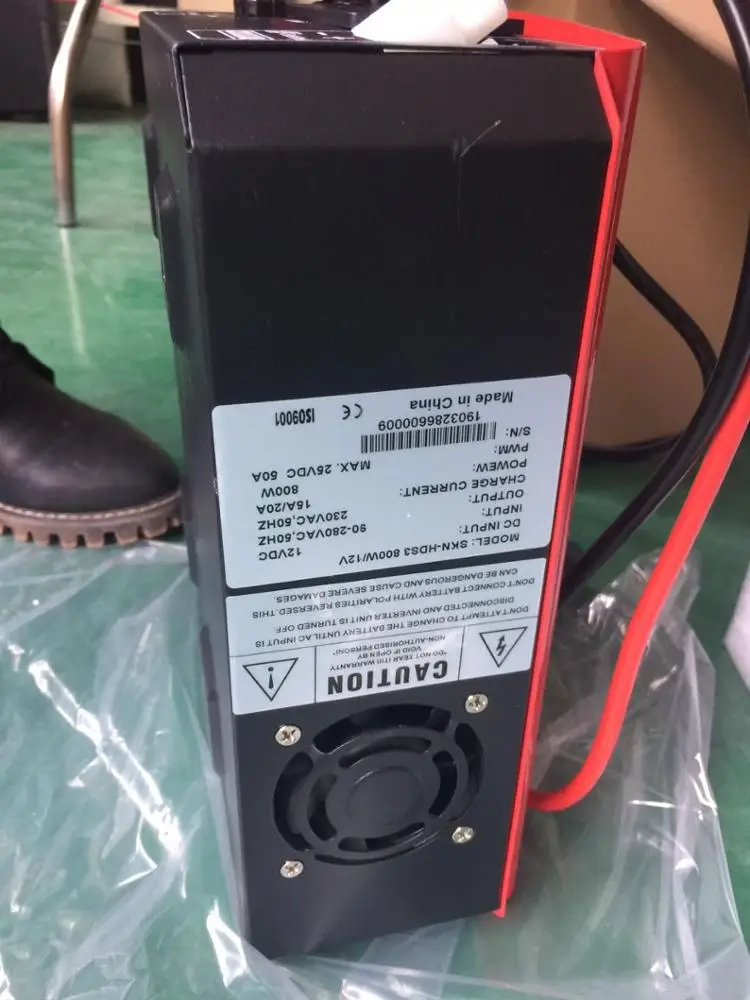 800W  Modified Sine Wave Off Grid Solar Inverter,  Configurable Charge Current and AC Solar input Priority via LCD Setting