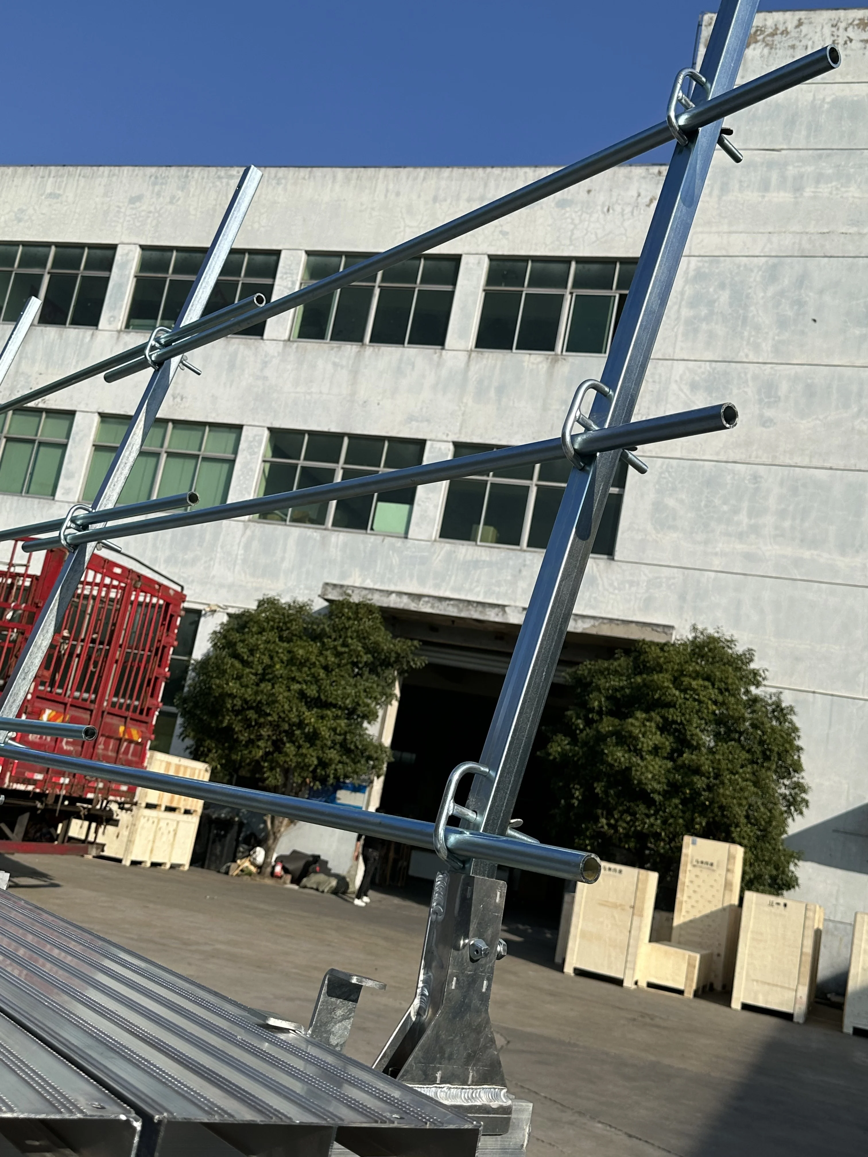 Australian Standard Aluminium hanging Scaffolding with work platform For Walk Way