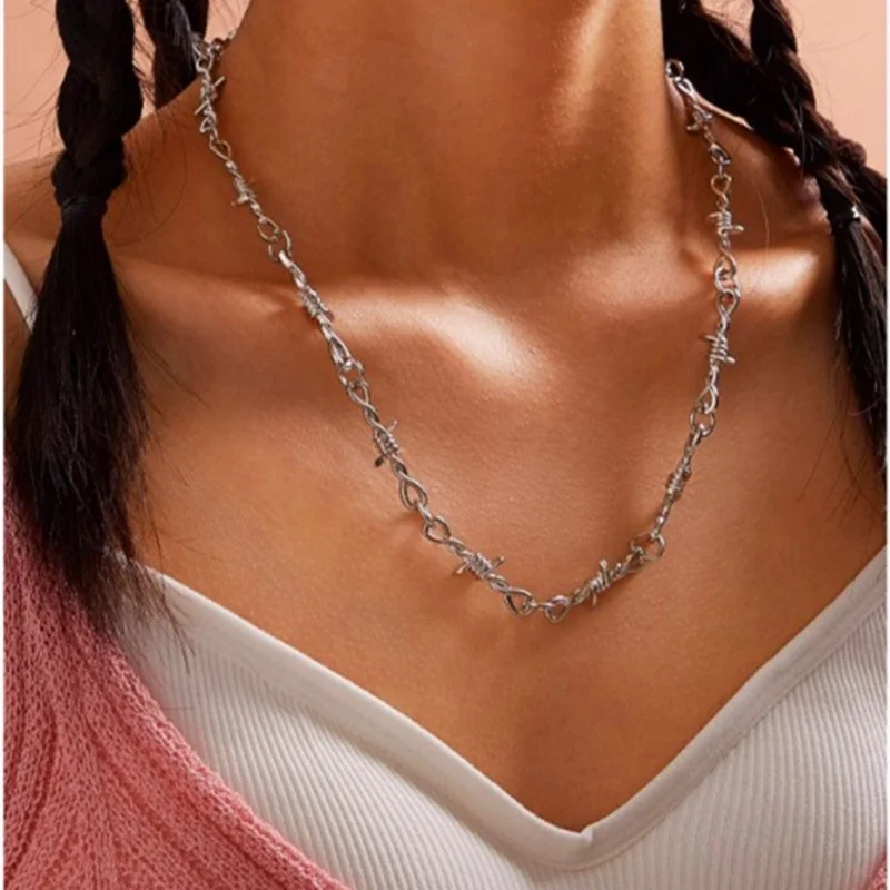 Vintage Thorn Hip Hop Necklace for Women Men Metal Punk Style Neck Chain Necklaces Jewelry Daily Accessories