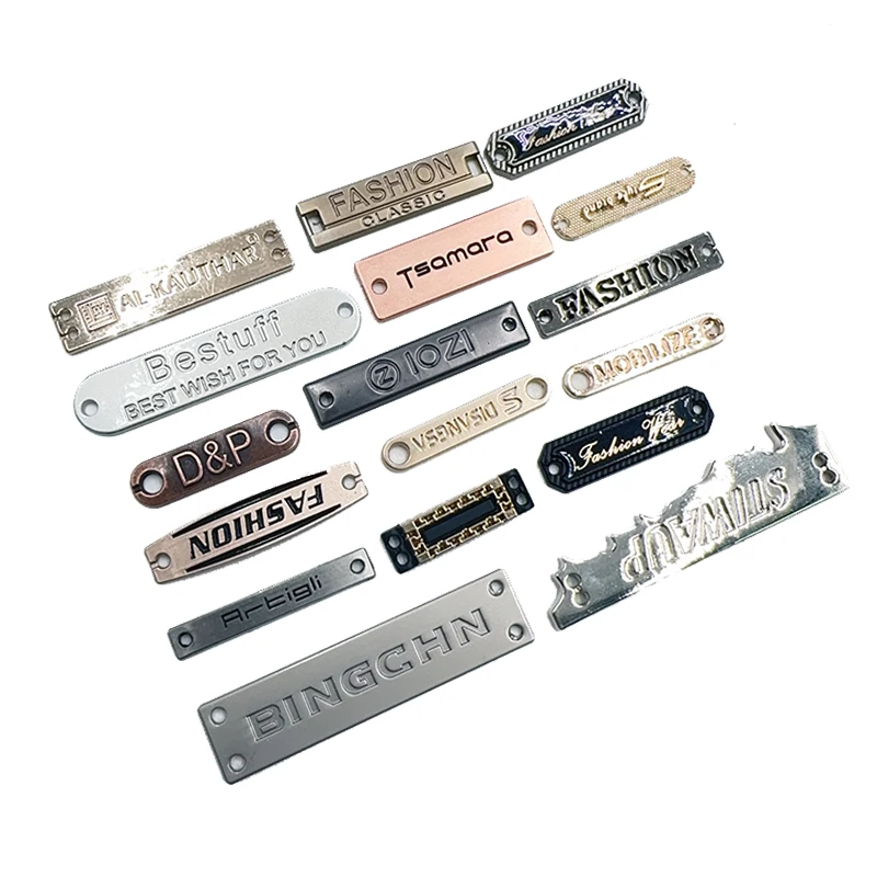 Custom 3D Metal Logo Fashion Design Brand Letters Metal Clothing Label For Handbags Clothes Metal Tag
