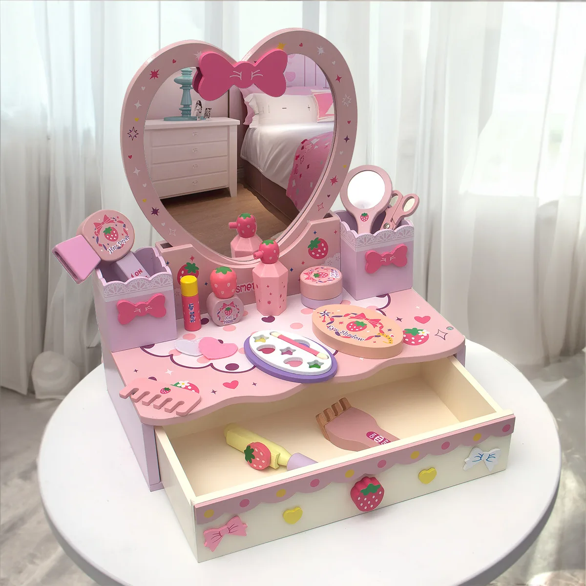 New Early Educational Role Play Girls Dressing Table Toys Montessori Cosmetic Toy Simulation Make Up Set Wooden Toys for Kids