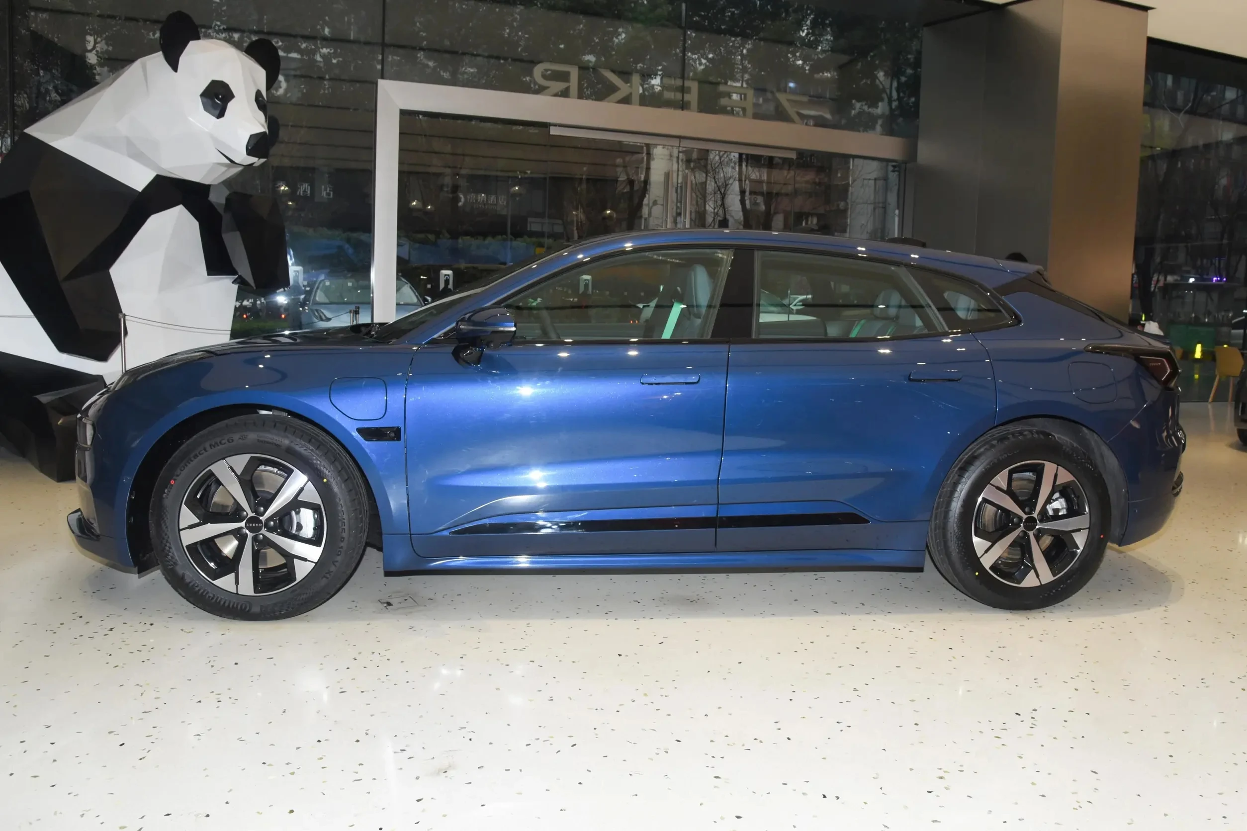 Электродвигатели YK Электромобиль 2022 2023 Zeekr Geely 001 WE ME YOU Edition EV Car