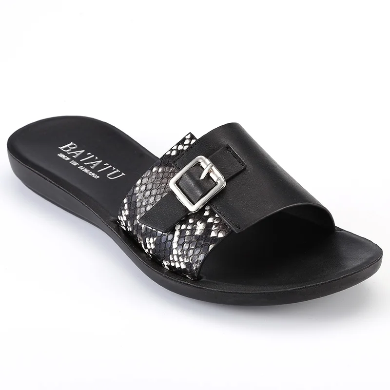 2022 PU Daily Casual  Summer Outdoor Fashion Women Flat Sandals and Slippers For Ladies