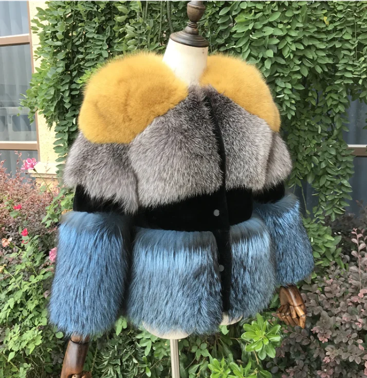 Custom New  Fluffy Coat Winter Warm Overcoats OEM 2023 Short Style Colorful Fur plus size Coat For Women