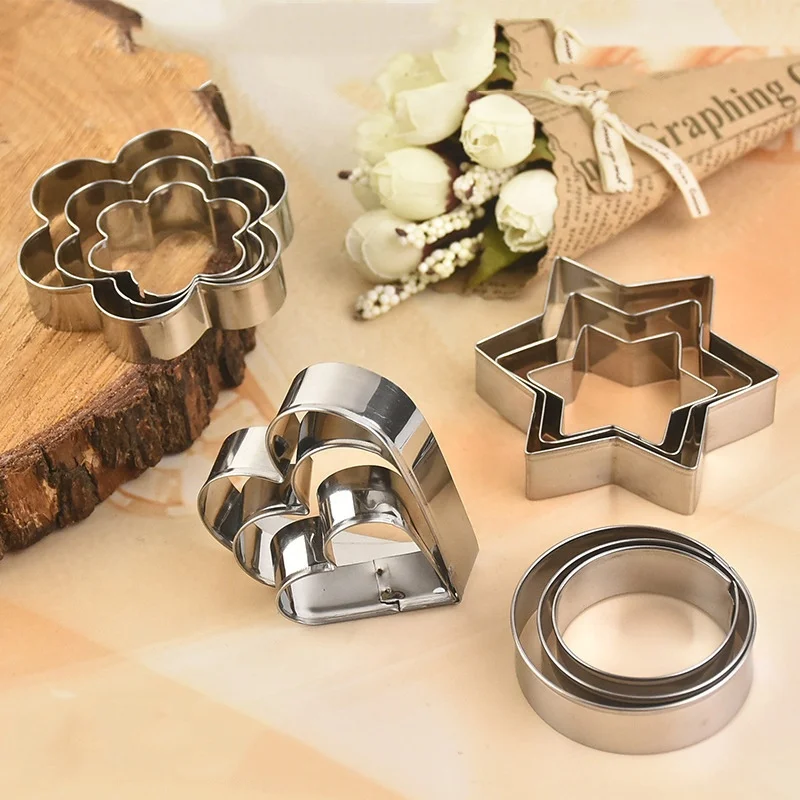 High Quality Reasonable Custom Stainless Steel Halloween Heart Shape Christmas 3D Mold Square Cookie Cutter Set of 3
