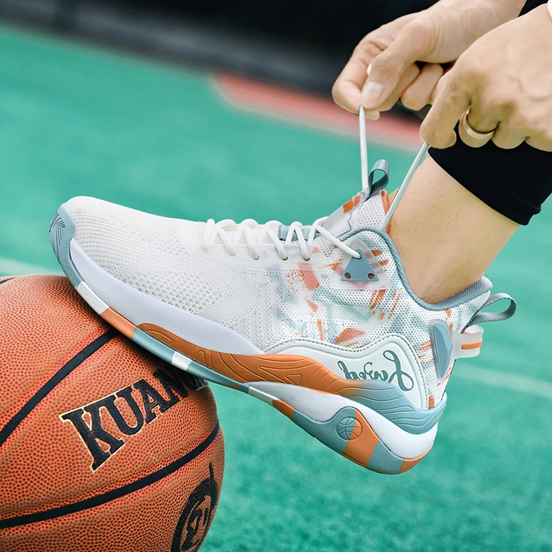 Wholesale Customized Large size high-top basketball shoes Men Outdoor Sports Style Sneakers