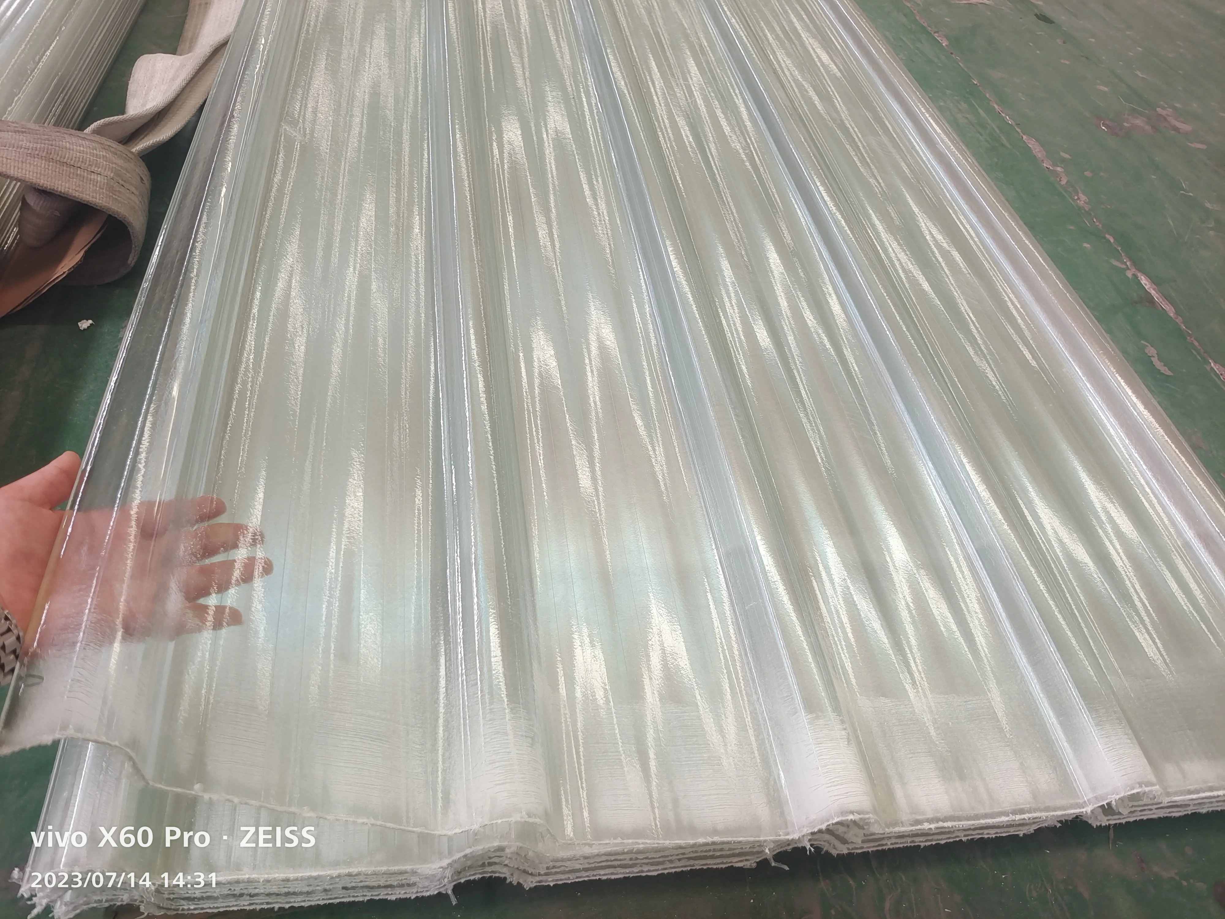 Resistant to Acid and Alkali Transparent Glass Fiber Polymer GRP Sheet FRP Roofing Trim