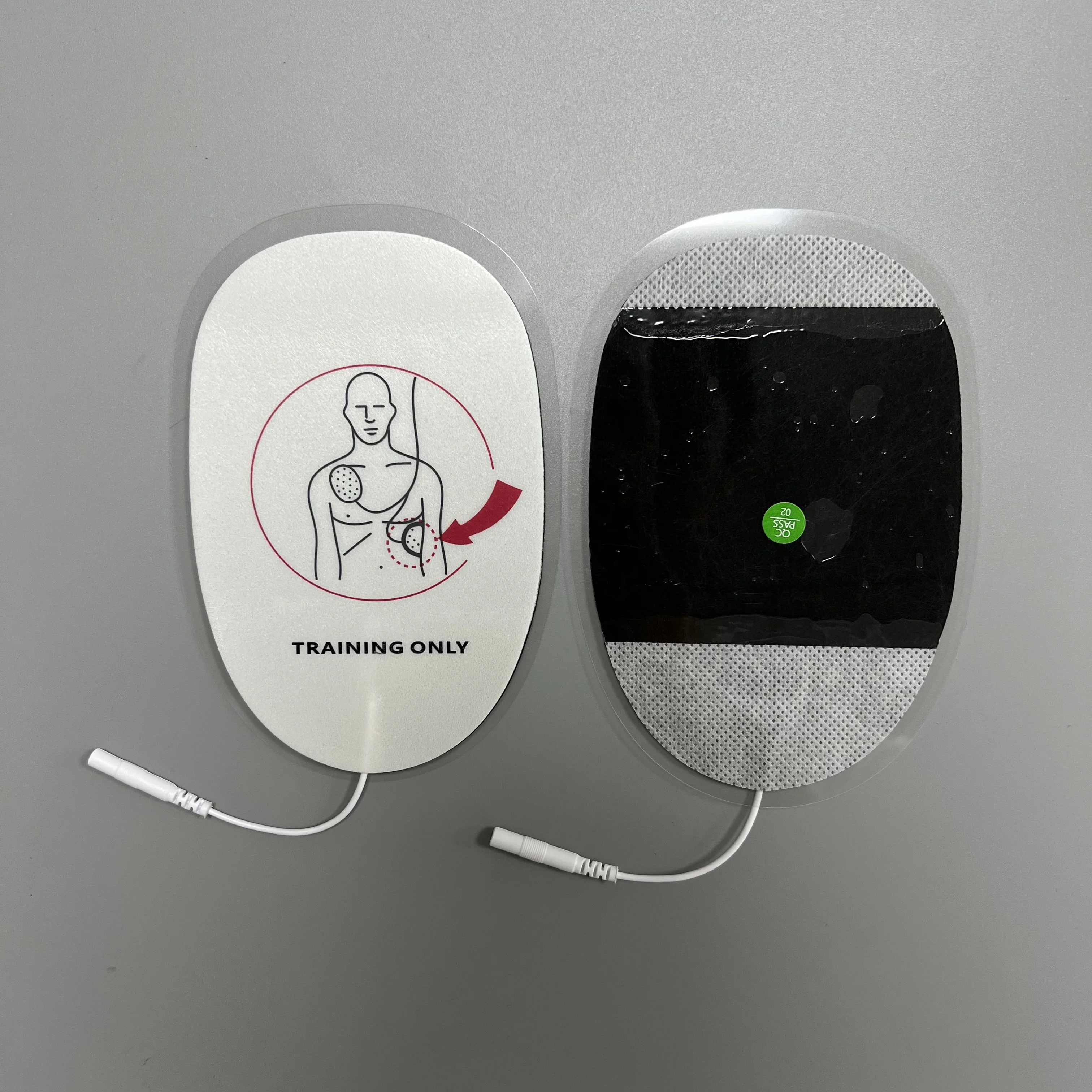 China Manufacture Adult Children Defibrillator AED Electrode Pads for AED Defibrillator Training