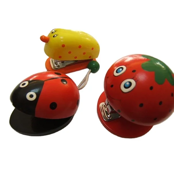 new design cute School Supplies cartoon animal wooden schoolchildren mini stapler