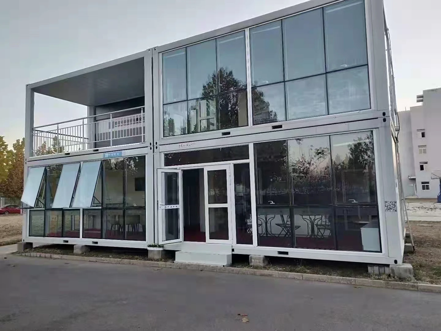 Prefabricated steel structure Luxury container house all with steel structure prefab house made by Headstream