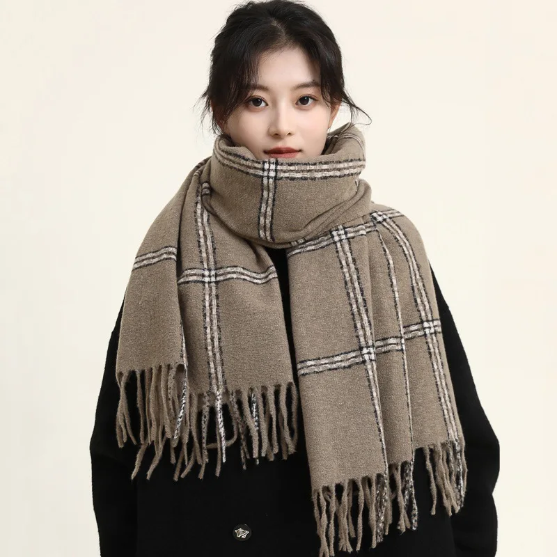 Hot Sale New Christmas Red Plaid Pattern Pashmina Scarves Unisex Wool Feel 180*70CM Scarf With Tassel Women Plaid Cashmere Scarf
