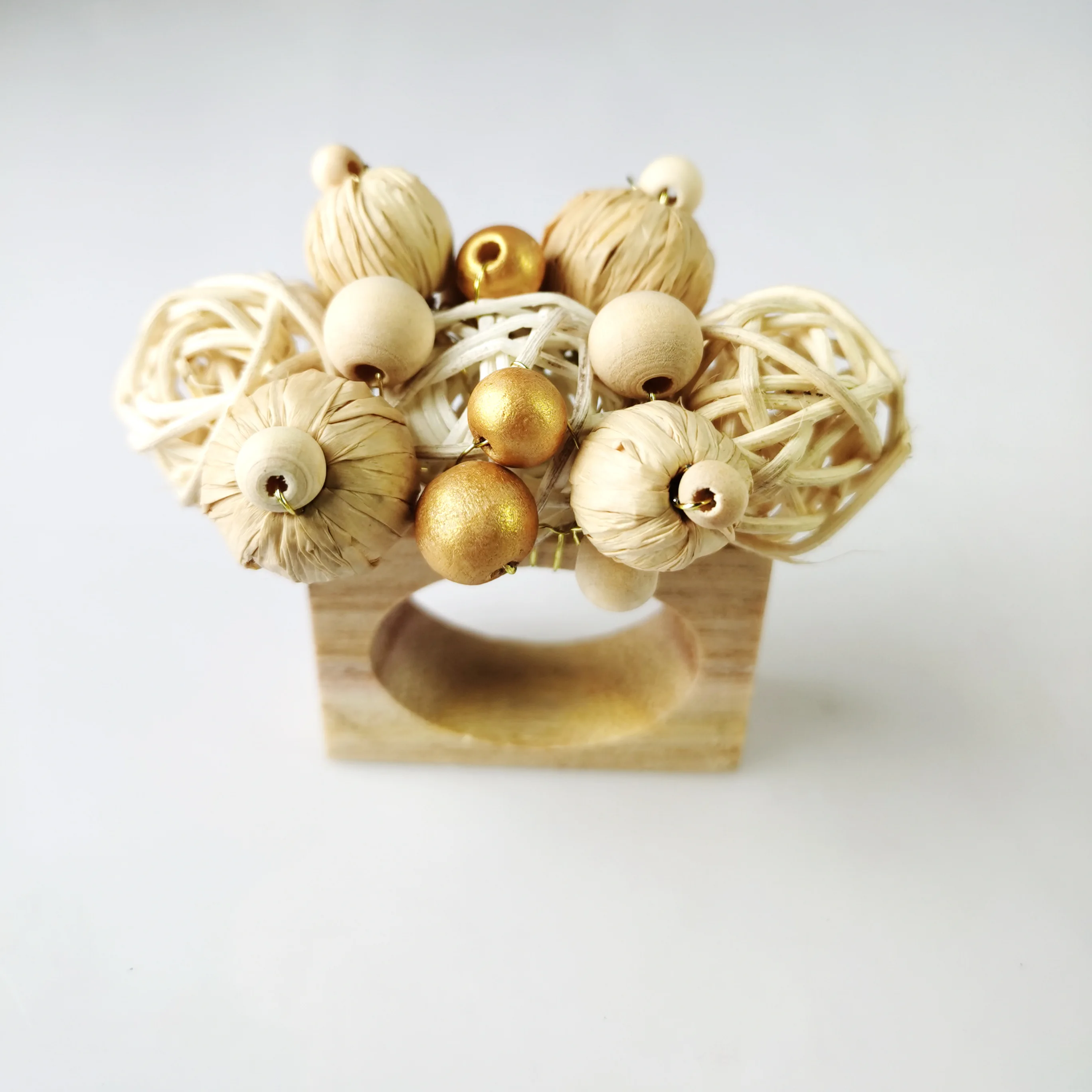Wood balls knitted with square wood napkin ring handmade decoration napkin holder