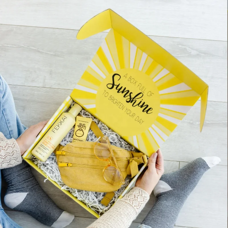 Small Clothes Food Cosmetics Paper Corrugated Cardboard Mailer Shipping Boxes Packaging Yellow Shoes Box Clothing Packaging 