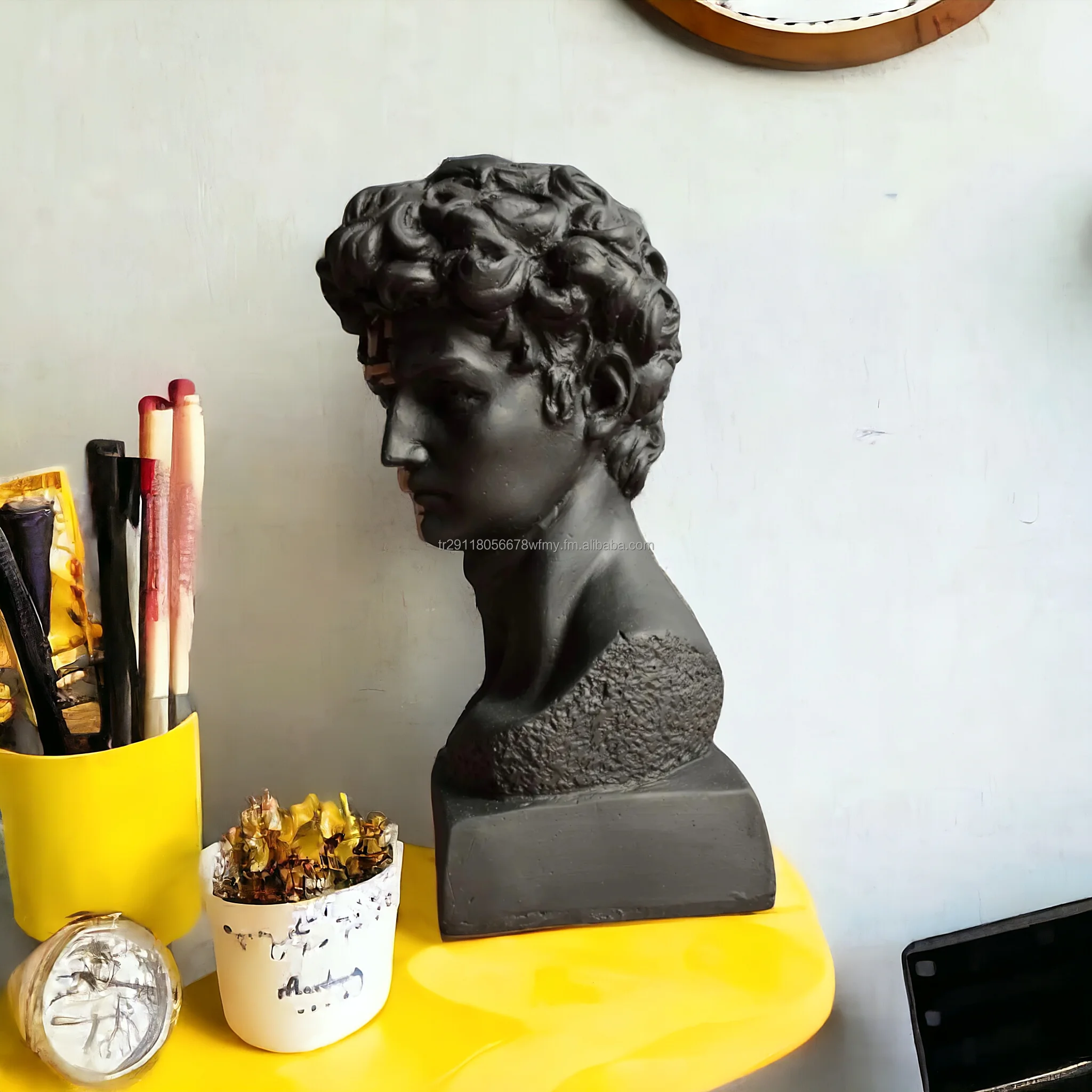 Modern Home Decoration Luxury Style David Bust Statue Ancient Greek Decor Resin Art Objects for Shelf Decor Home Fashion