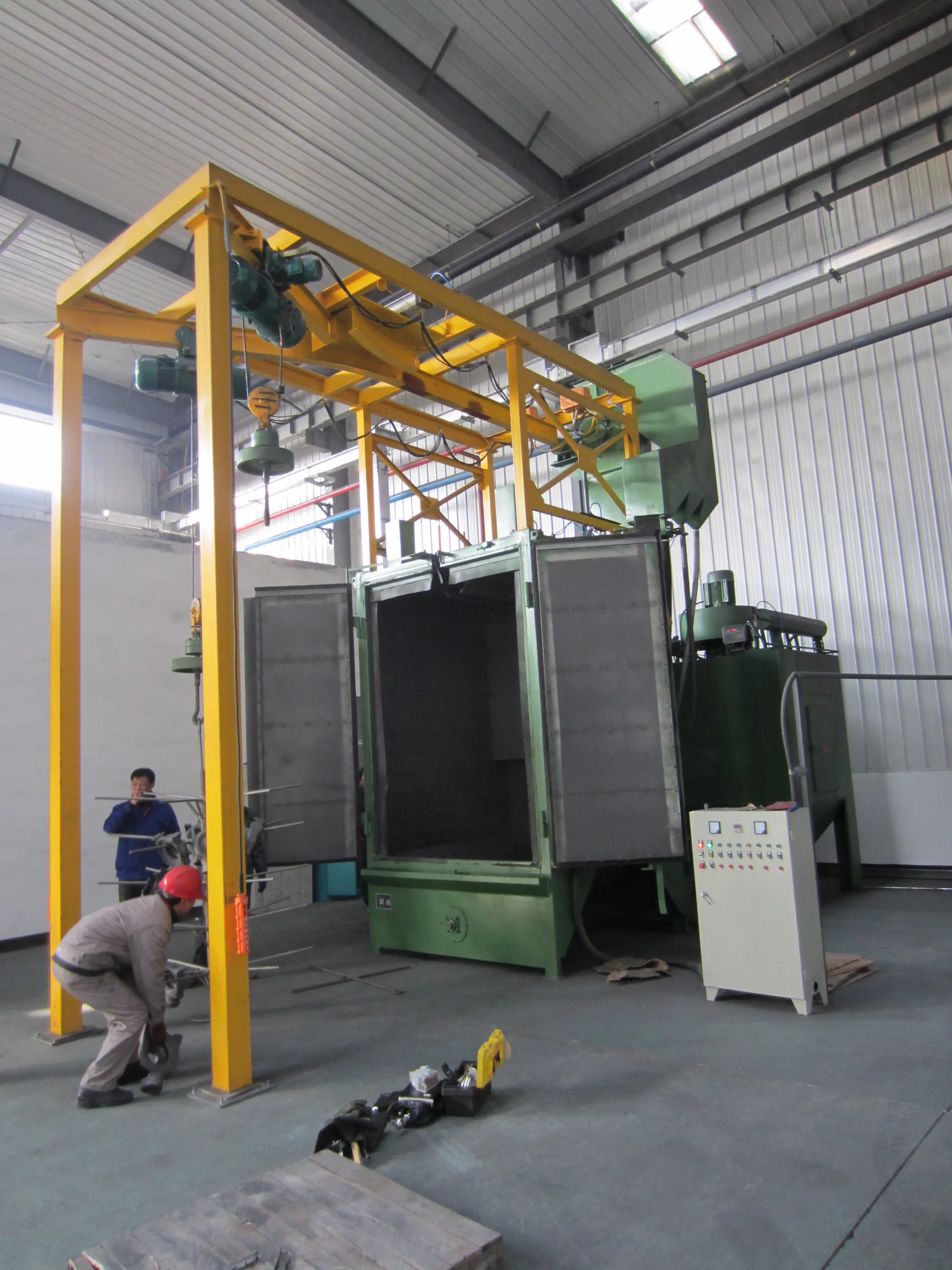 Industrial used machine Hook Type Shot Blasting Machine, Cleaning Sandblaster Abrator Abrator
